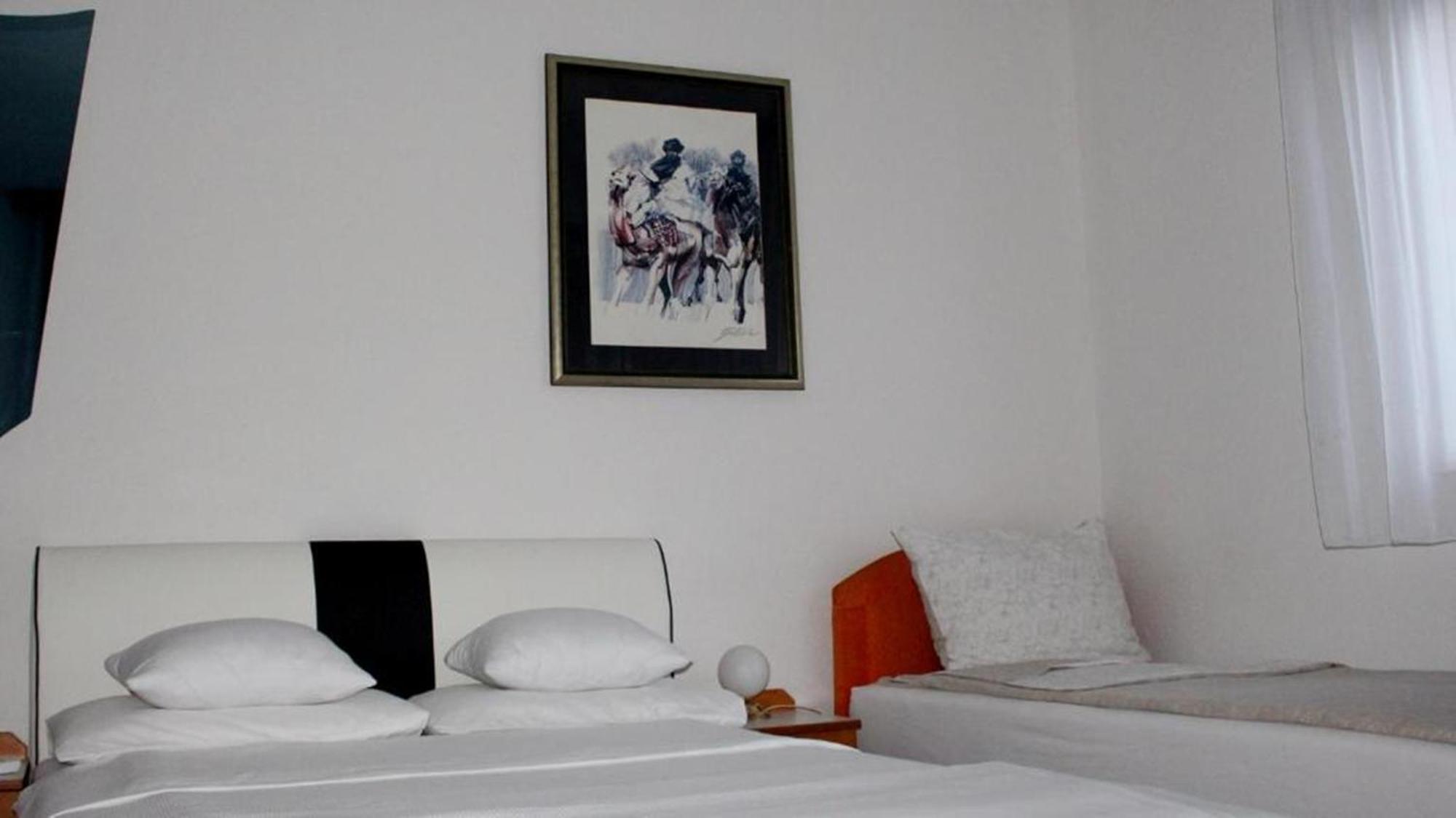 Holiday In Bihac Bagian luar foto